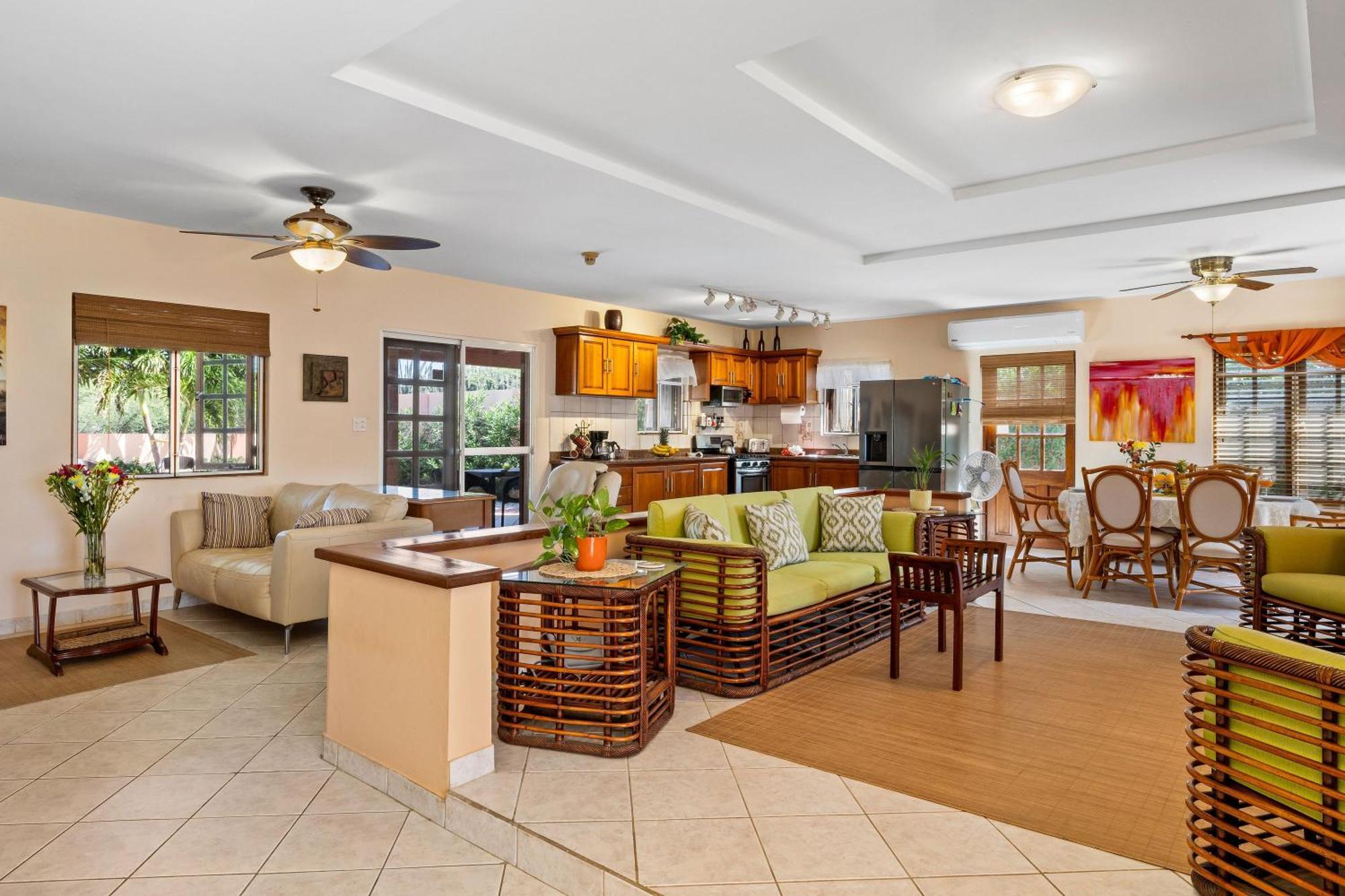 Sunrise Villa Is Gorgeous For Daily Views Of Sunrises And Sunsets Palm Beach Esterno foto