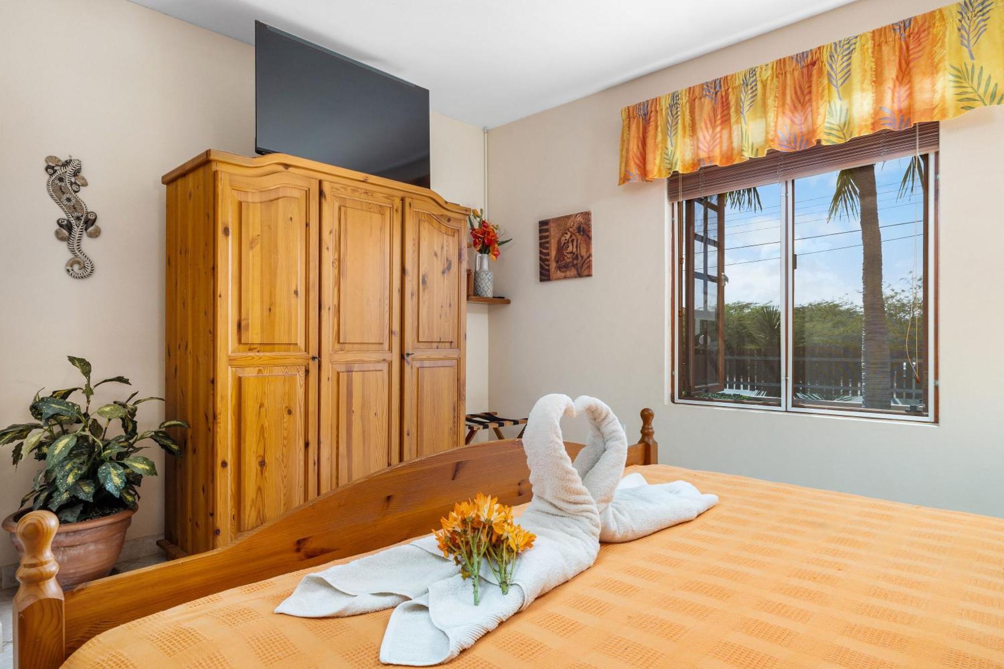 Sunrise Villa Is Gorgeous For Daily Views Of Sunrises And Sunsets Palm Beach Esterno foto